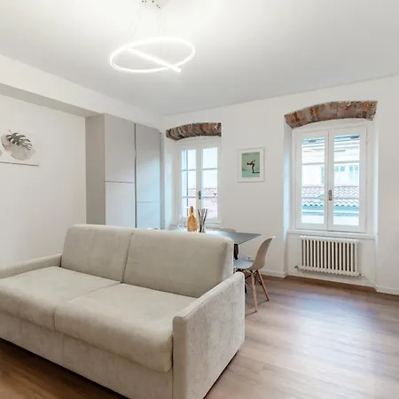 Sunflower -the House Of Travelers Apartamento